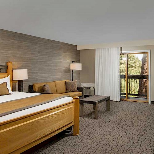 Riverhouse on the Deschutes